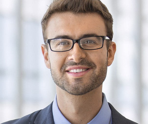 Customer Testimonial Avatar